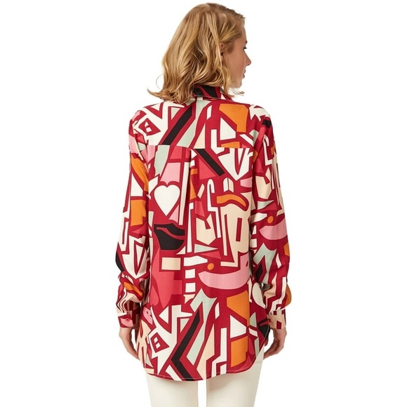 Abstract Print Button-Up Blouse - Picture 3 of 3